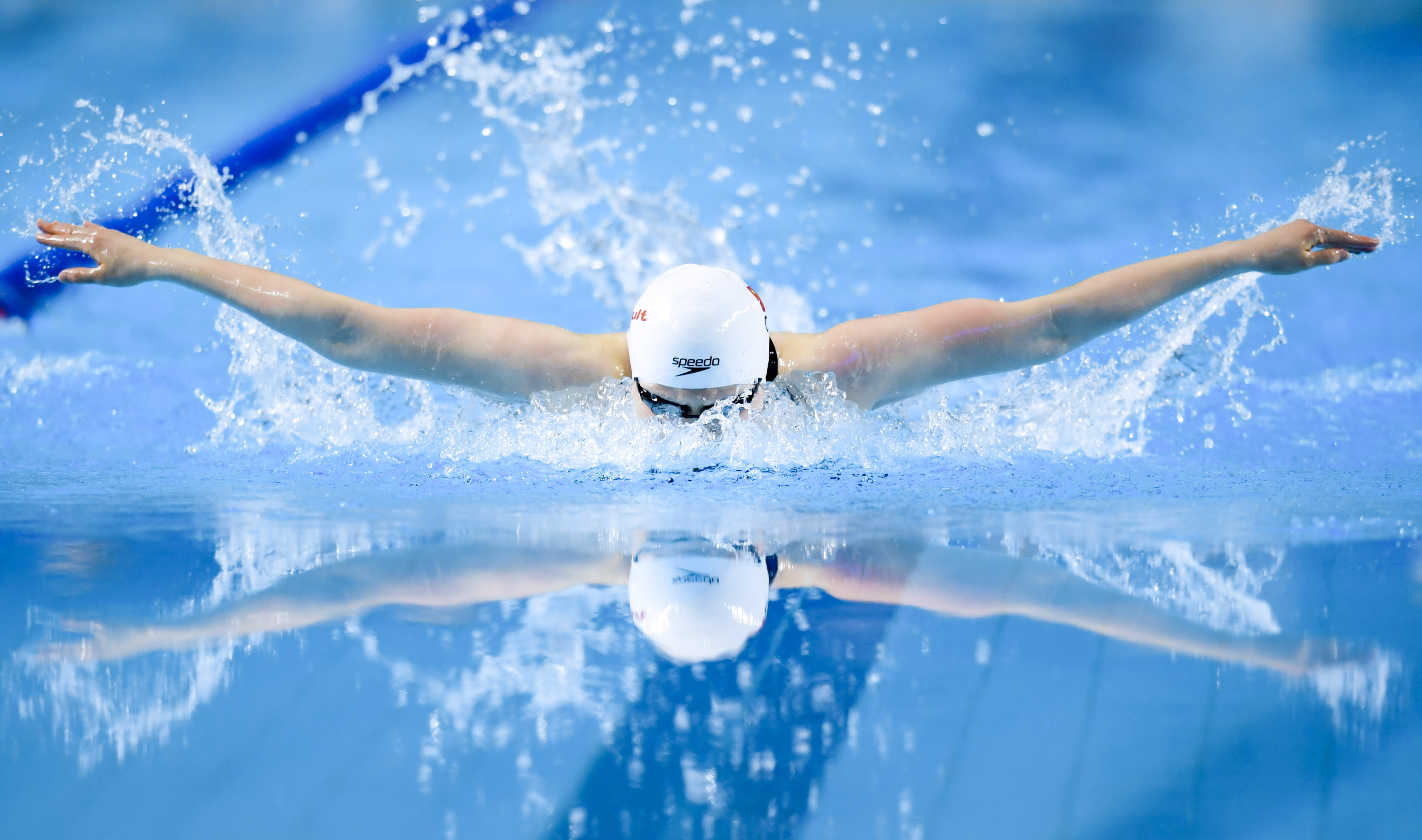 游泳体校甲组女子200米蝶泳决赛赛况