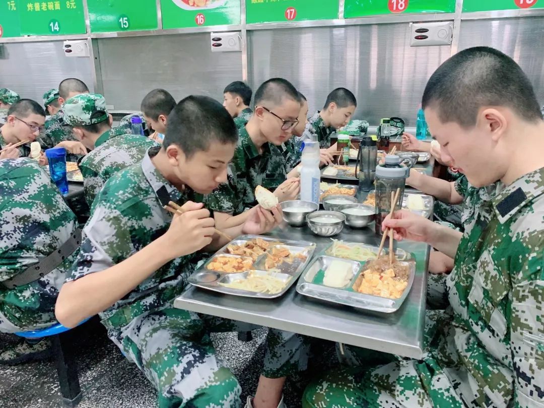 军训正当时迷彩盛夏现已启航