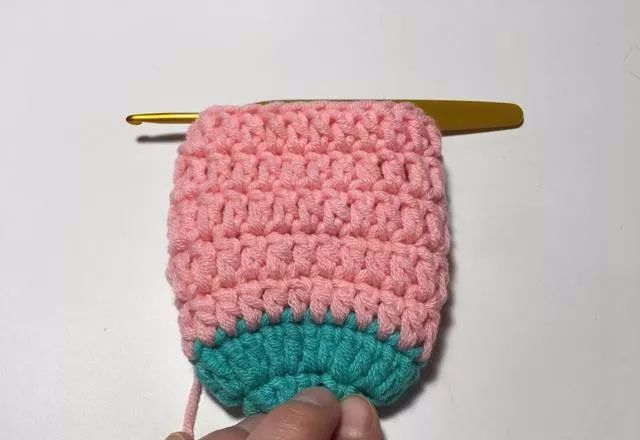 可爱的糖果色钩针婴儿袜一天能钩好多双大小可调尺寸随意