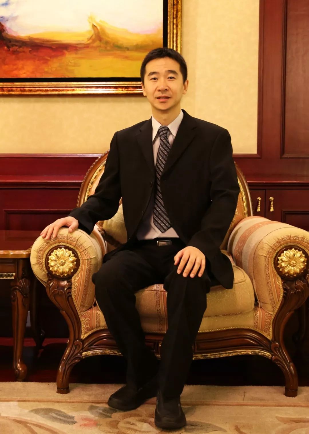 徐铭力争给神外患者满分答卷