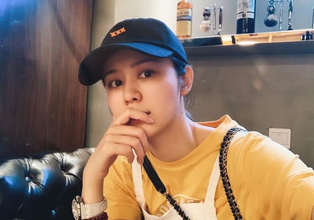 林峯女友张馨月被揭私生活混乱本尊在线澄清却遭网友打脸