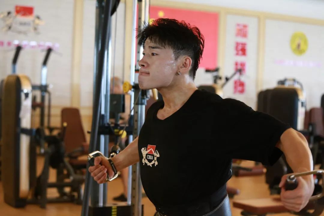 康比特助力中国健美队亚锦赛创纪录