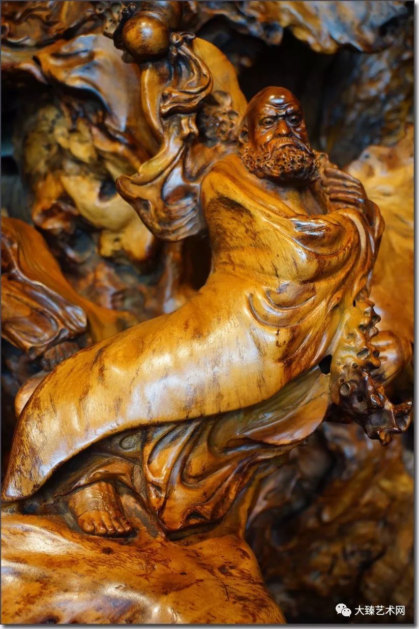 著名艺术家徐谷青他雕刻的观音像让人不禁双手合十虔诚一拜