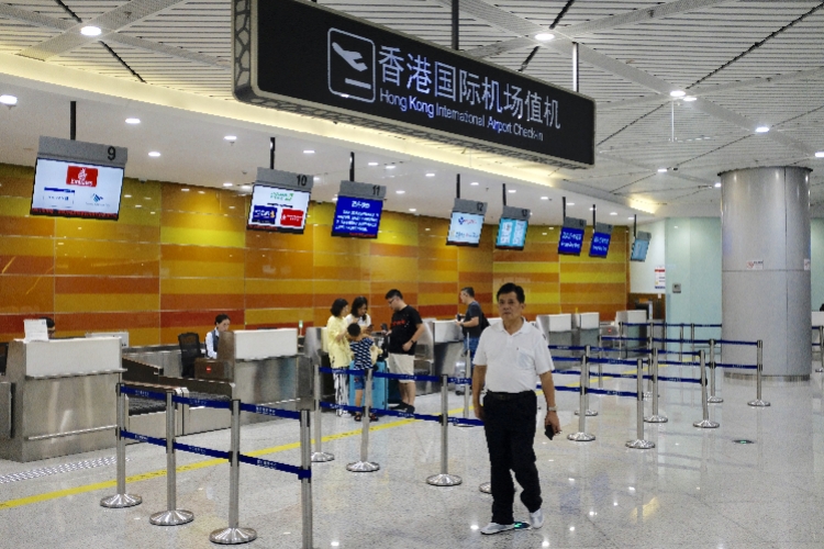 蛇口港香港國際機場值機櫃臺值機航運業務全部停辦恢復時間待定