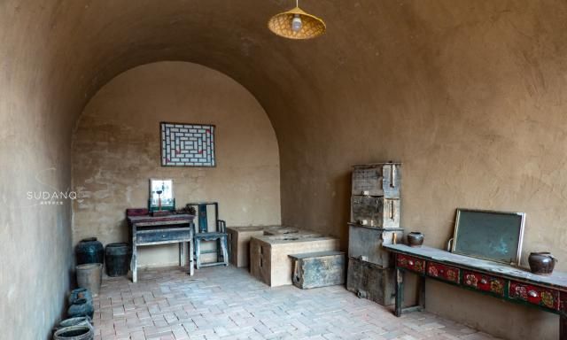 大西北的窑洞生活过去女人结婚不要房不要车男游客坦言羡慕