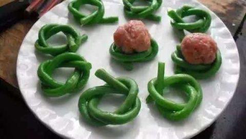 豆角不炒着吃加1勺面粉1个鸡蛋出锅比肉还受欢迎