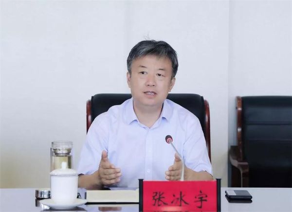 中国气象局党组书记,局长刘雅鸣一行到我县调研脱贫攻坚工作_突泉