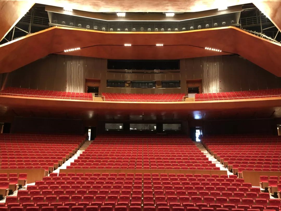 大同大剧院内景曝光12场演出正式揭开神秘面纱