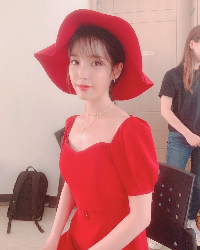 德鲁纳酒店李知恩崔雪莉非现实美貌姐妹的至亲化学反应