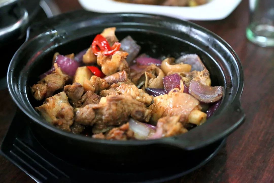 【寻味万宁】我叫东山羊 皮嫩肉厚好营养_进行