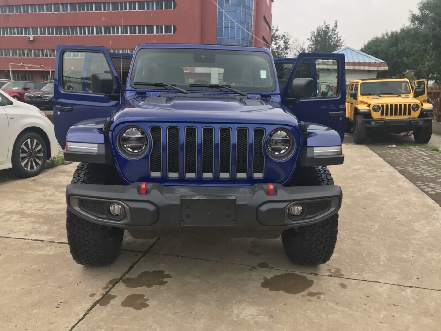 全新改款jeep罗宾汉首批到港详情