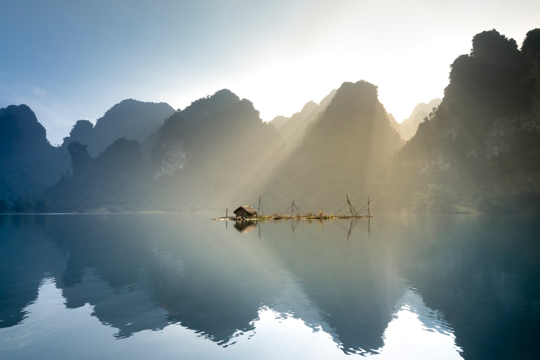 真实山水风景图片财运图片