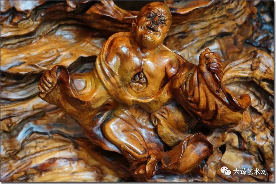 著名艺术家徐谷青他雕刻的观音像让人不禁双手合十虔诚一拜