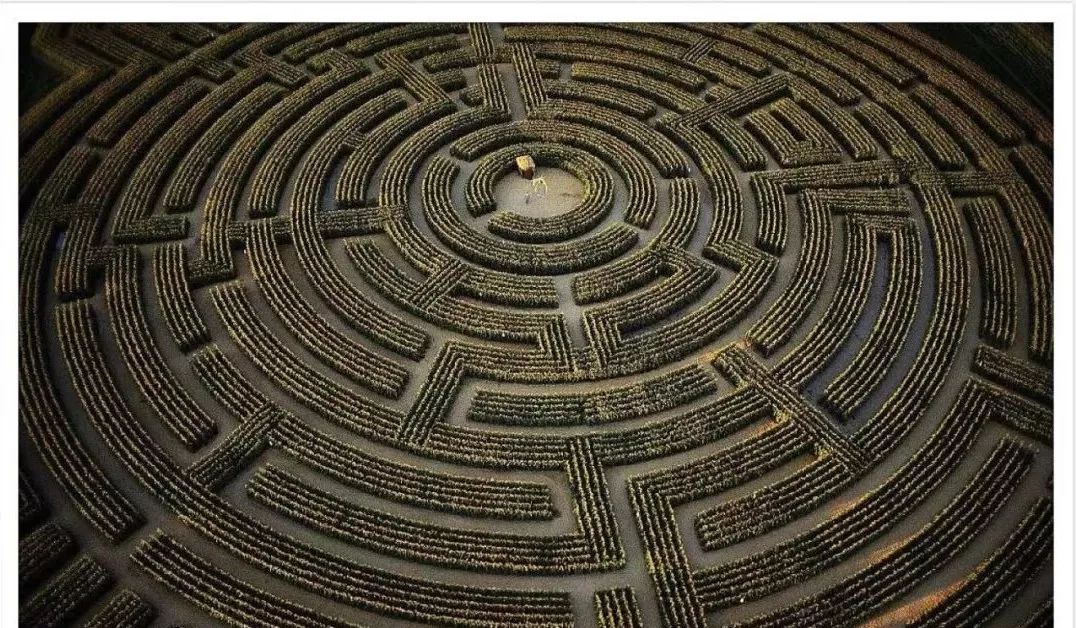 火爆全球风靡全国の网红黑暗迷宫空降台州你敢来挑战吗