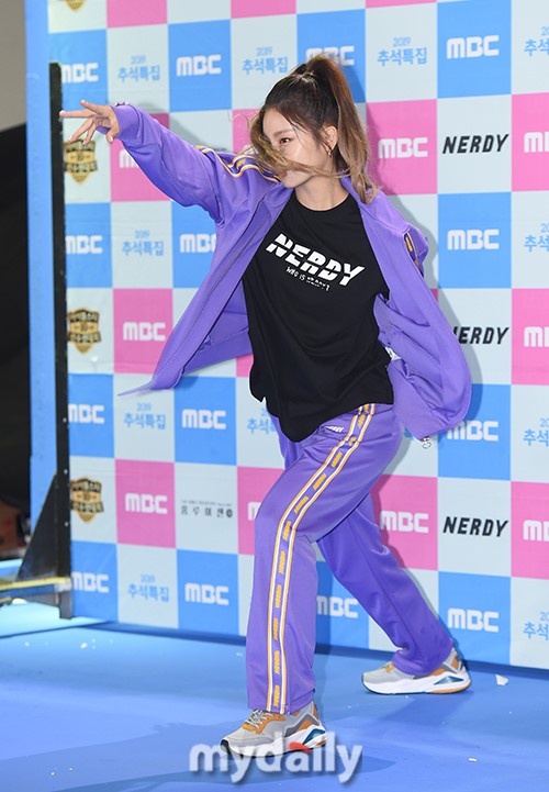 itzy在京畿道高阳室内体育馆参加了mbc电视台2019中秋特别节目《偶像