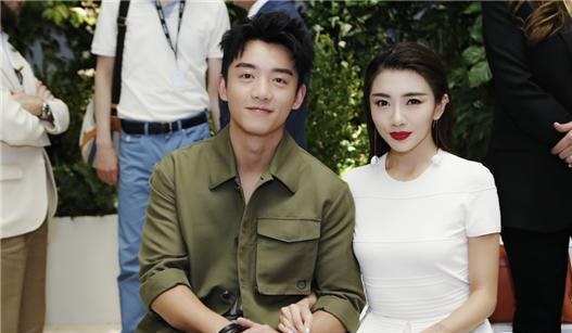 曾经那么的恩爱,如今变化如此之快,让人措手不及