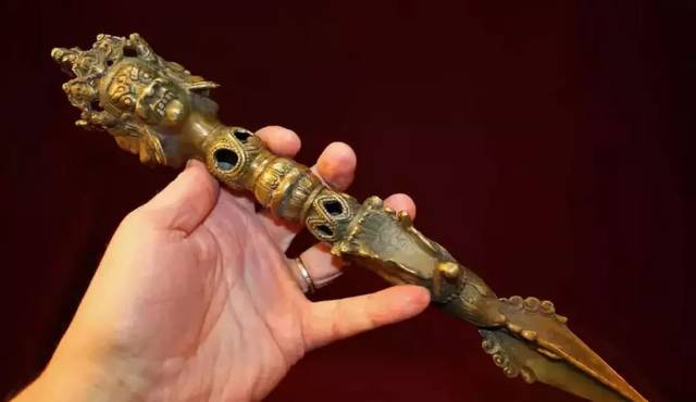 是神还是魔鬼?是圣器还是冷血杀手!揭秘争议不断的金刚橛 冷兵探观