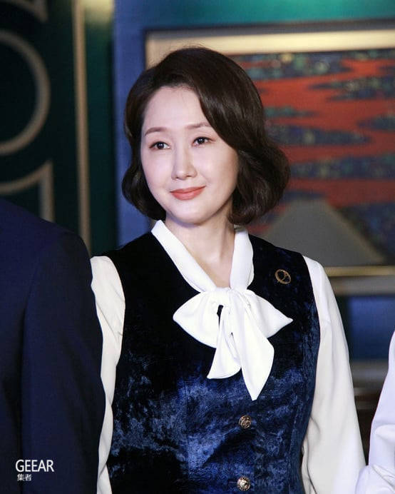 《德鲁纳酒店》的演员们为角色开了专属ins!_吕珍