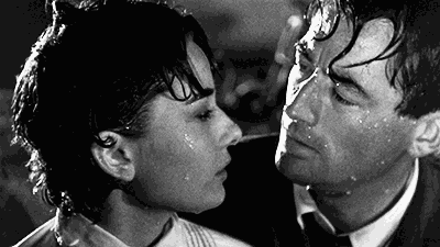 尝遍全宇宙的甜酸苦辣看遍全世界的日升日落重温那些爱情电影中的七彩