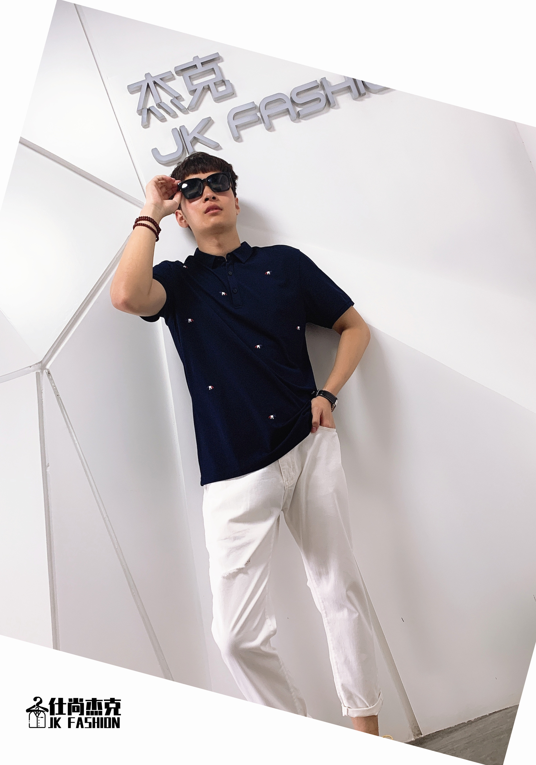 杰克男装:白色长裤不用愁,搭配蓝色polo衫,穿出成熟稳重的感觉!