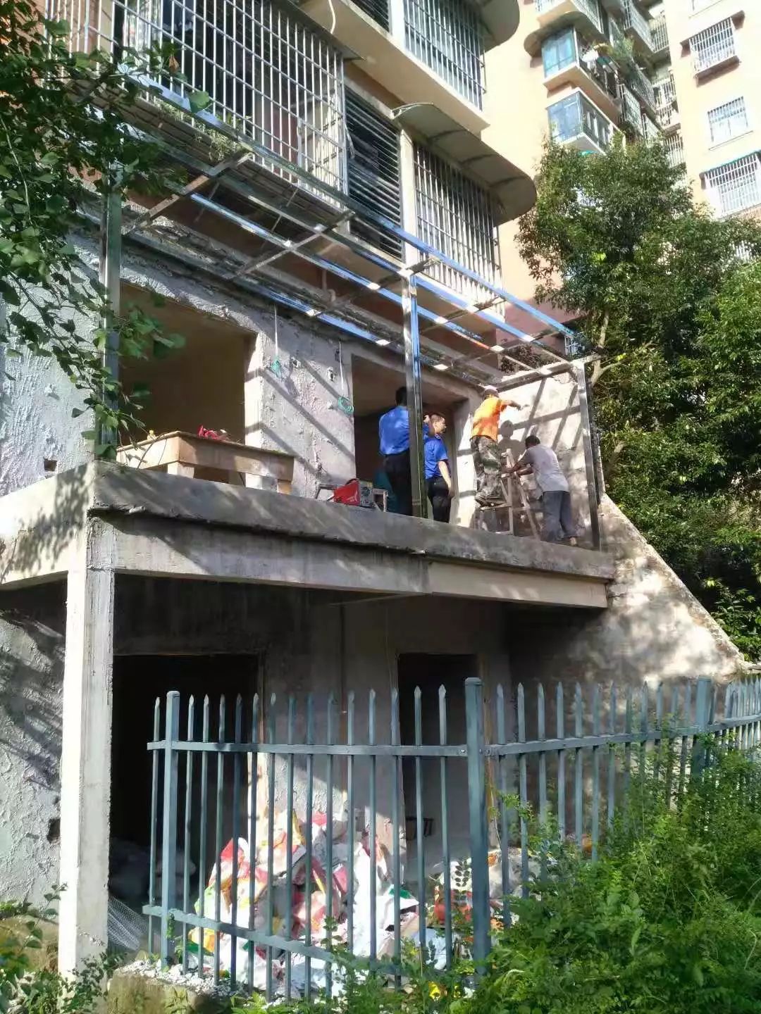 南充一大波违建遭拆除,涉及顺庆高坪多个小区