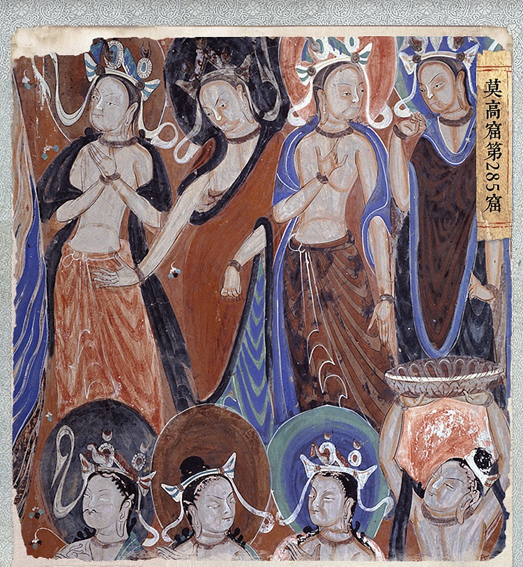 再回到原壁画(局部):(上图:能看到龛外的浮塑龛柱(束帛式柱头)与浮塑