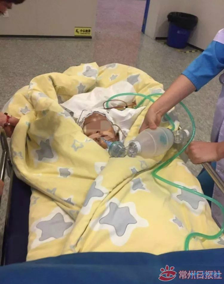 悲剧!常州被虐待不满三岁孩子已离世!愿天堂没有虐待.