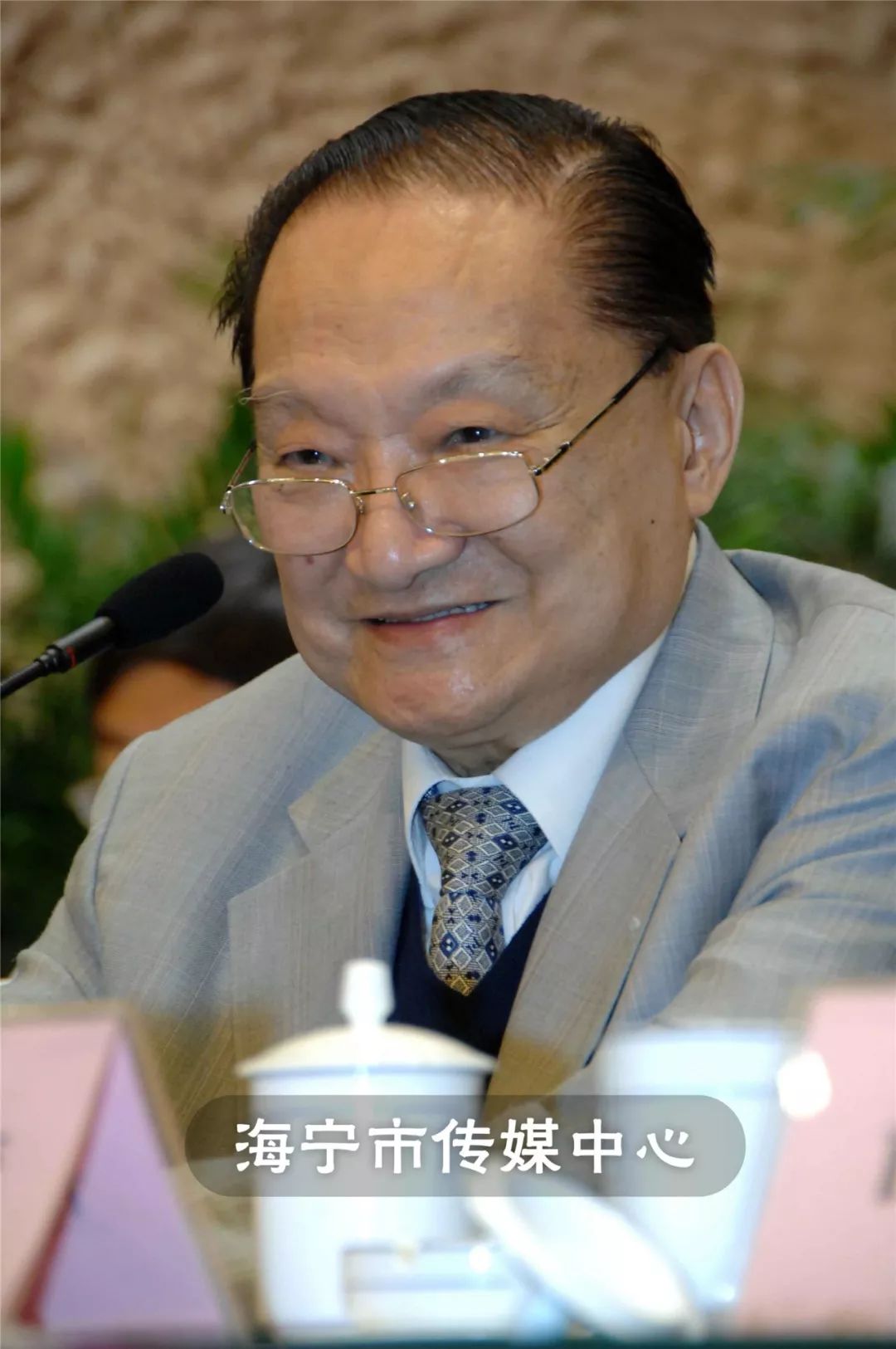 电影艺术家史东山实业家查济民小说家金庸……影响中国的海宁人有 100