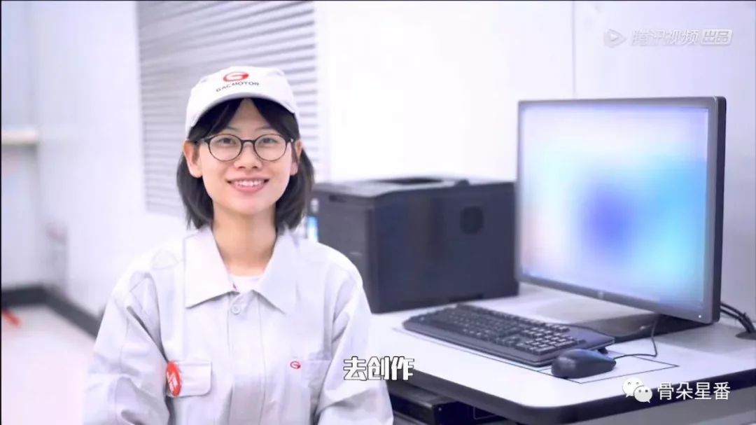 误入脱口秀圈的赵晓卉