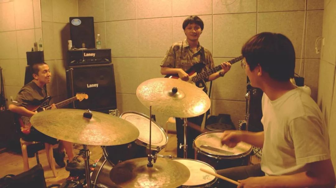 sleepingdogs律动在前这回游戏可以被抛到脑后