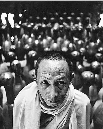 艺术家罗旭当年的万花筒折射人生百态如今的蚁工坊如梦似幻