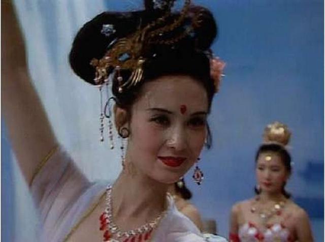 原创天蓬元帅调戏嫦娥被贬入凡间,如果二郎神调戏嫦娥,会怎样?