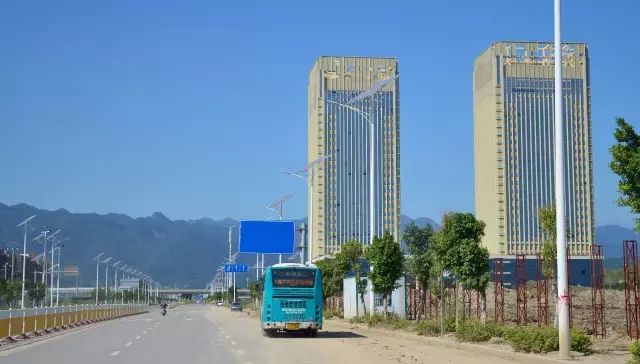 高新区南屿片区接驳地铁了!151路线路今起变更