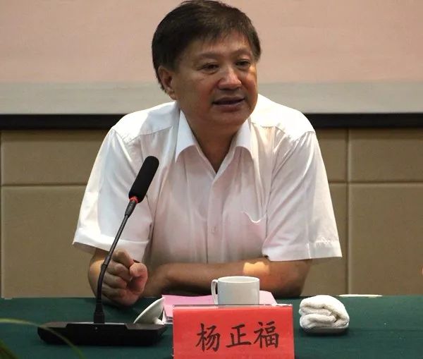 市总要闻深入贯彻大抓基层要求打造高素质社会化工会