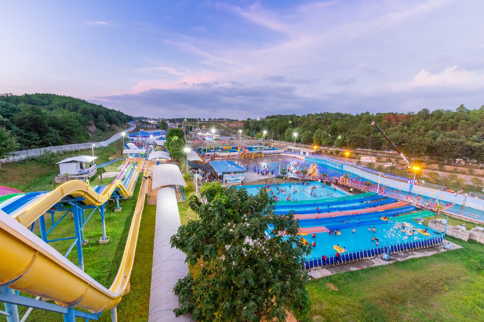 欢乐帝王湖超级大咖汪峰现场助阵