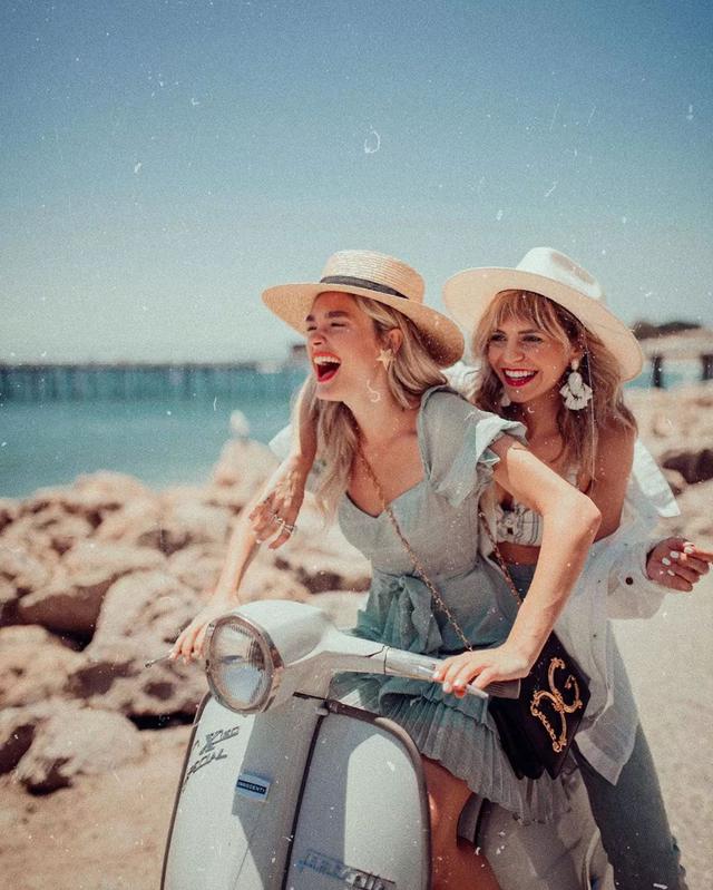 学会5个小技巧闺蜜旅行照拍成时尚大片