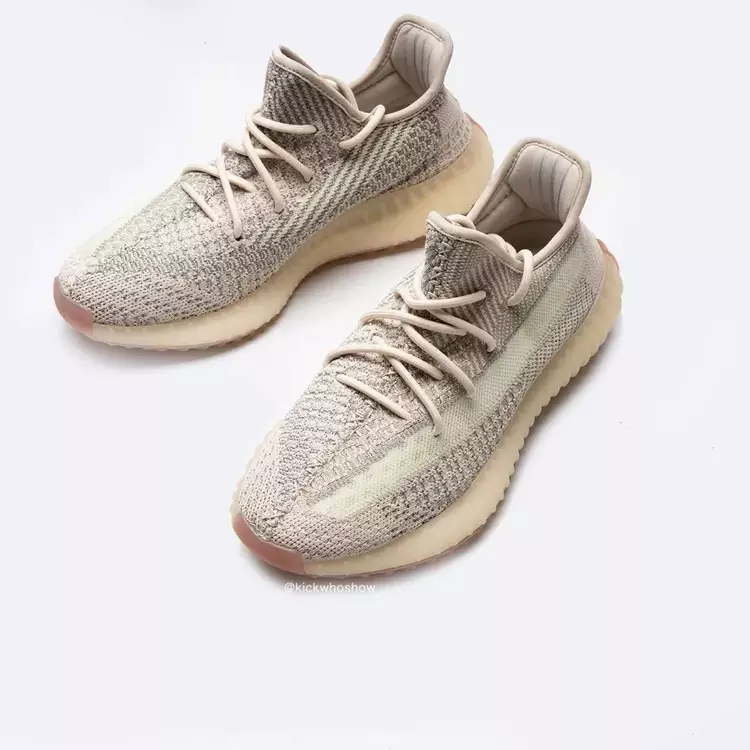 重磅 yeezy 350新满天星拼接泛蓝实物提前上脚