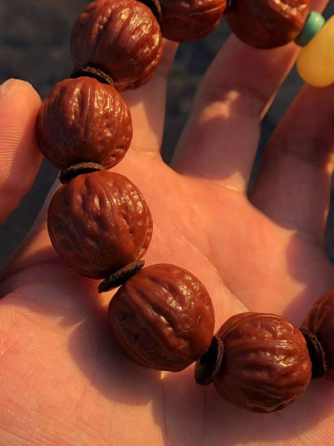 10年的桃核包浆有多美你见过吗最美包浆参赛作品展1