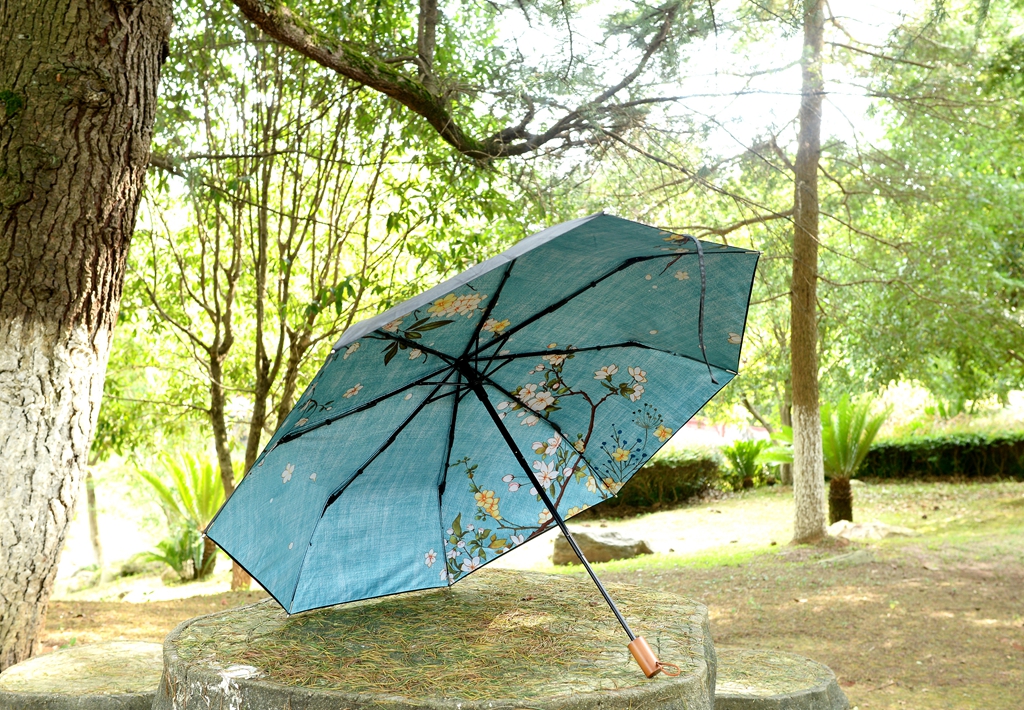 三代对比蕉下小黑伞black系列评测