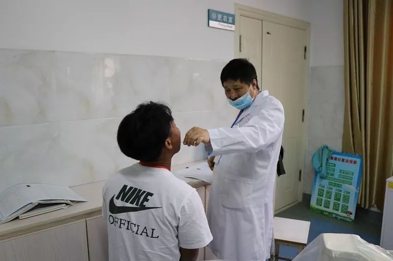 西盟县夏秋季征兵工作有序开展_体检