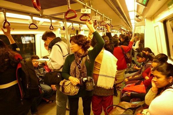 外媒點評中韓印三國的地鐵：韓國舒適，印度酸爽，中國就一個字 旅遊 第3張