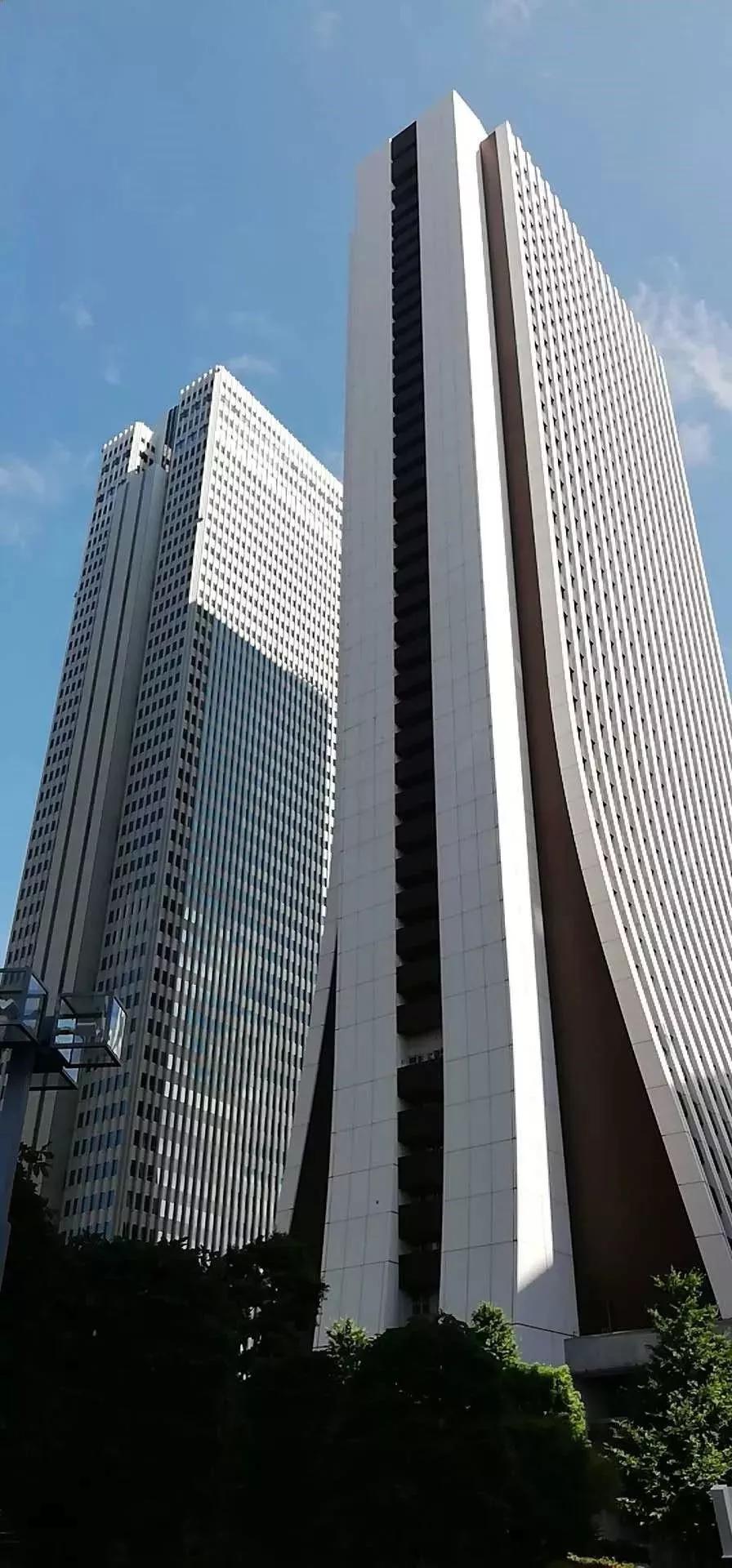 "ヒノキ"在龟户开业;"響&bar","炭鶏"在新宿歌舞伎町开业;与日本野村