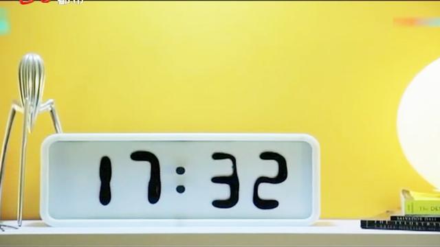 国外设计师发明磁流体时钟,仿佛有生命的水墨画,美感十足