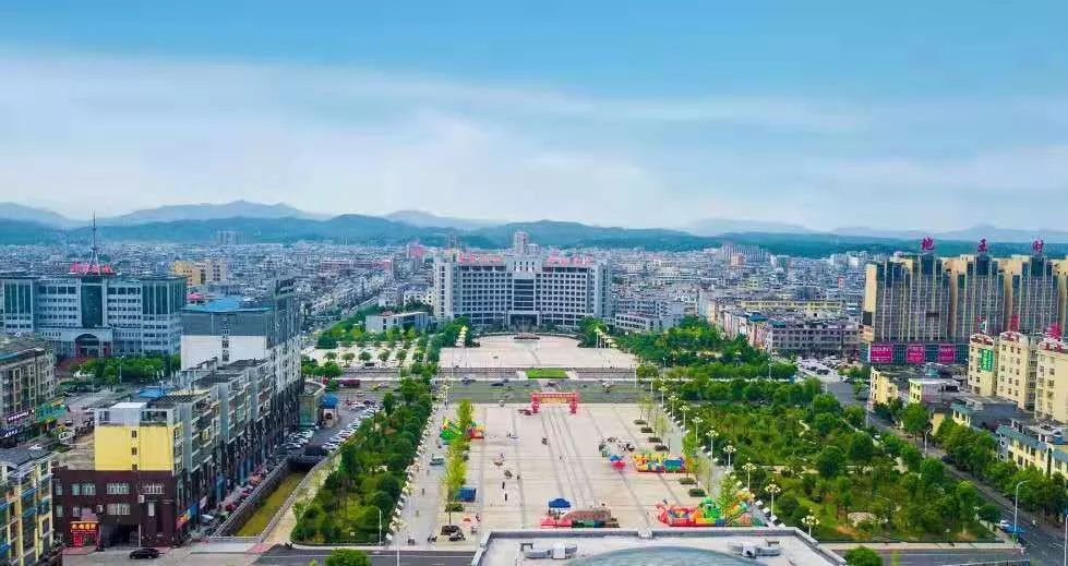 生活在遂川除了钱少点其它都挺好