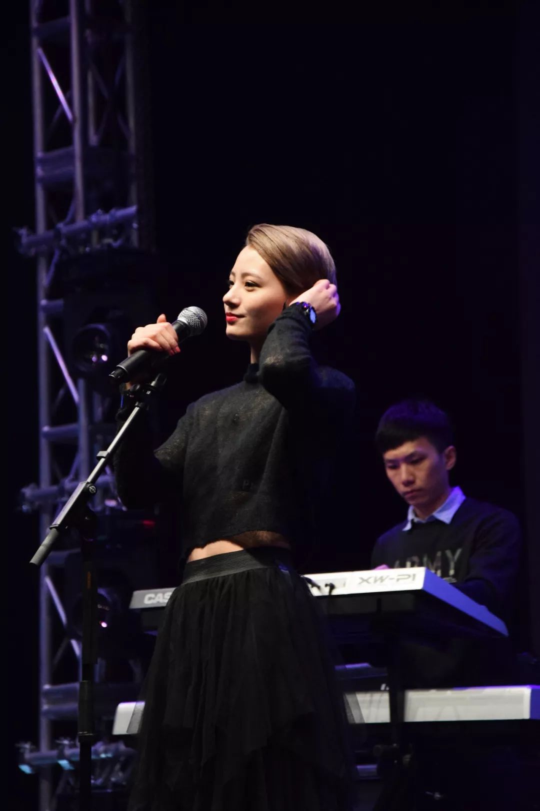 赵柳全▼蔡馨漫(猫猫)2010年广州粤唱粤好歌唱比赛亚军2006年汕头电视