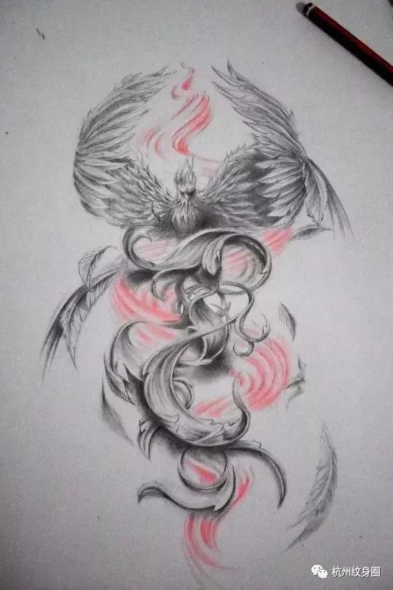 凤:在远古图腾时代被视为神鸟而予崇拜.