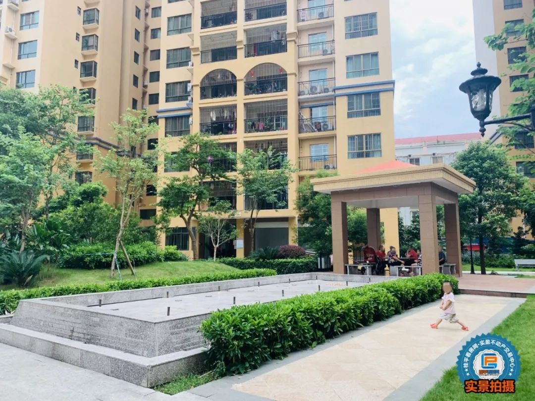 靓房推荐67桂平现代人家精装楼中楼首付35万西山华府精装双阳台首付15