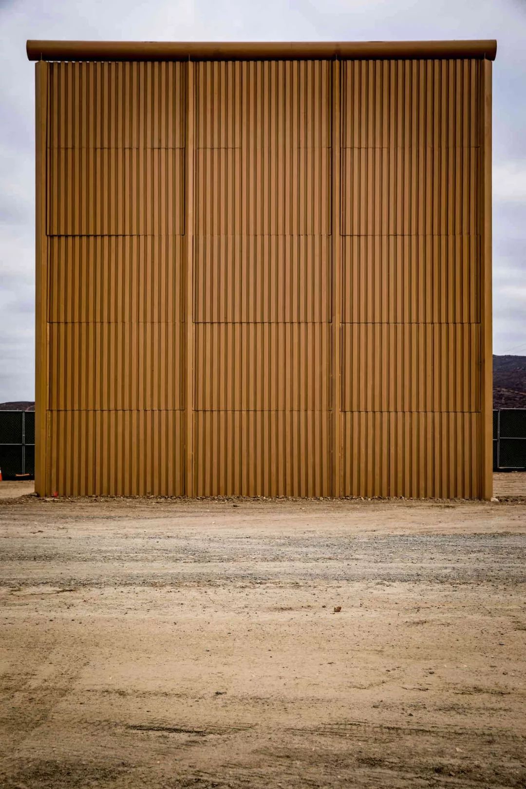 川普墙到底是观念艺术品还是动物园的藩篱