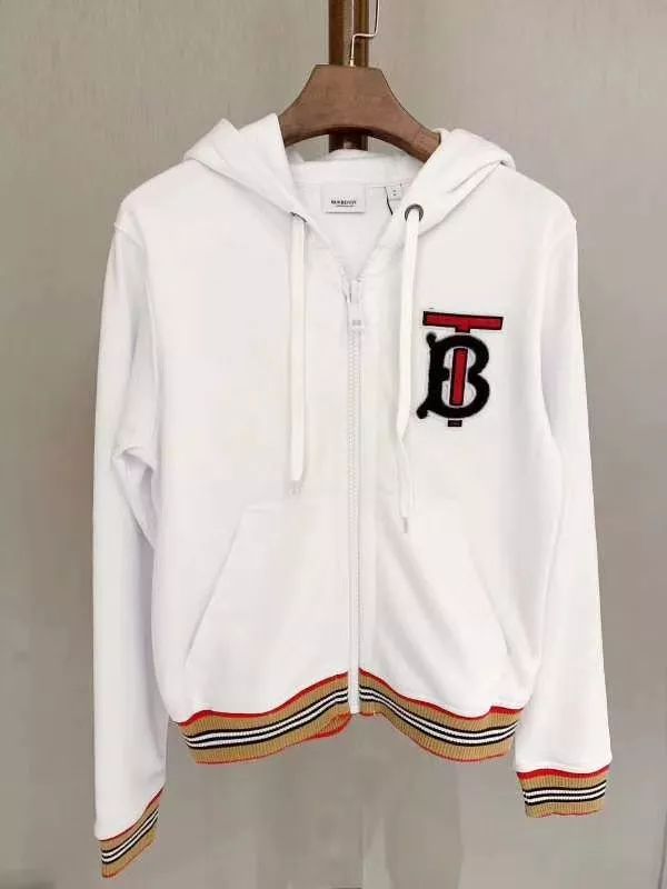 2色女款秋冬季连帽卫衣