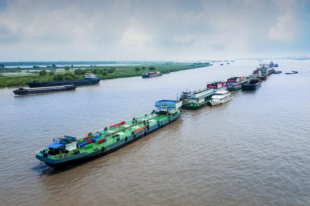 长江汇兴隆洲服务区创新绿色航运服务